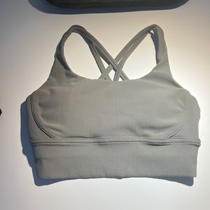 Lululemon Womens Sports Bra !!